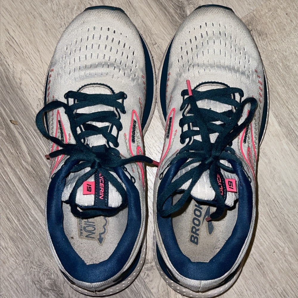 Brooks Glycerin 19 Women’s 9.5D